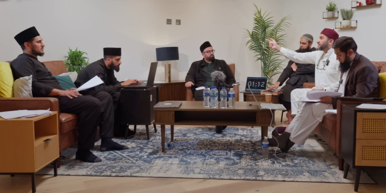 A Detailed Public Debate on the Qadiani Community in British History — For the First Time 🗞️🏅_