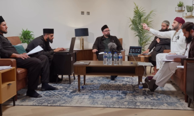 A Detailed Public Debate on the Qadiani Community in British History — For the First Time 🗞️🏅_
